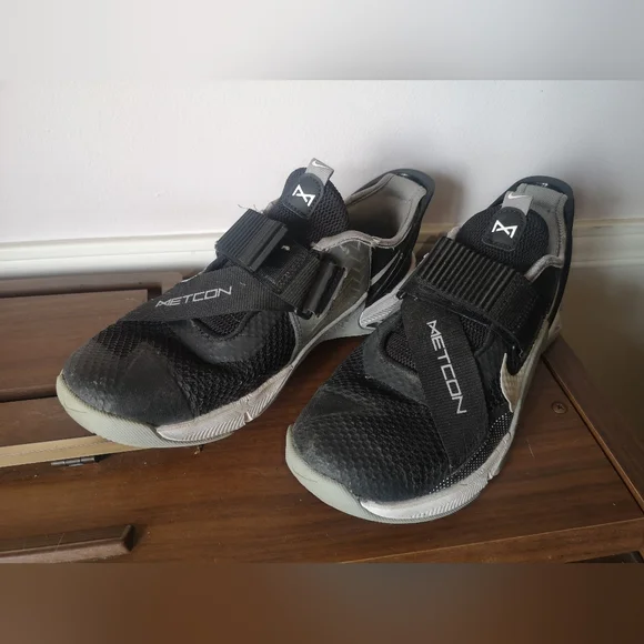 Nike Metcon 7 FlyEase - Picture 1 of 5